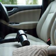 Deep cleaning car interior upholstery